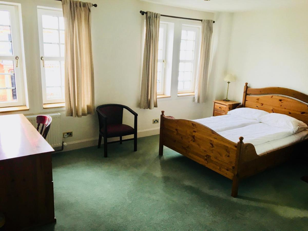 Thornhill Inn Εξωτερικό φωτογραφία