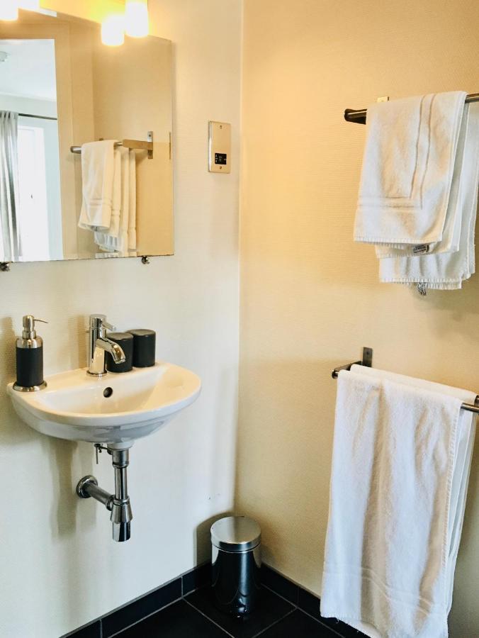 Thornhill Inn Εξωτερικό φωτογραφία